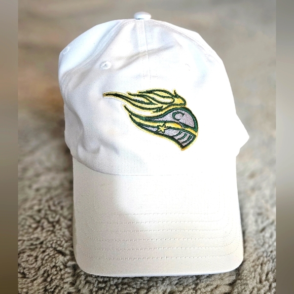 McDaniel College UA Hat White Cap with Embroidered Logo - Picture 1 of 2